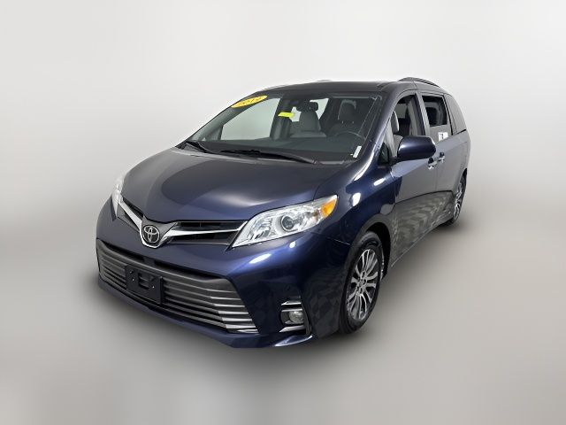 2019 Toyota Sienna 