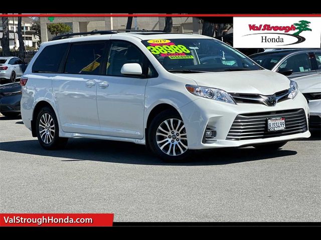 2019 Toyota Sienna XLE Premium