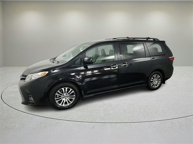 2019 Toyota Sienna XLE Premium