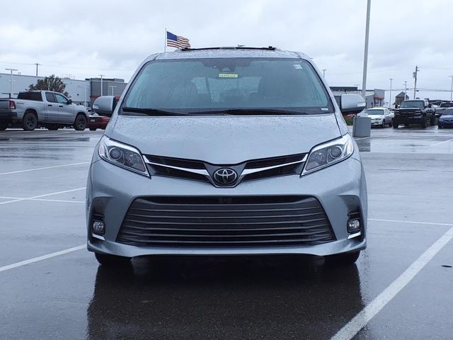 2019 Toyota Sienna Limited Premium