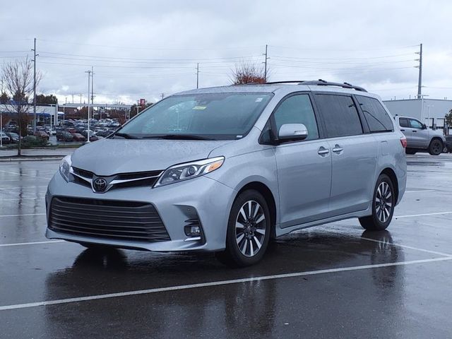 2019 Toyota Sienna Limited Premium