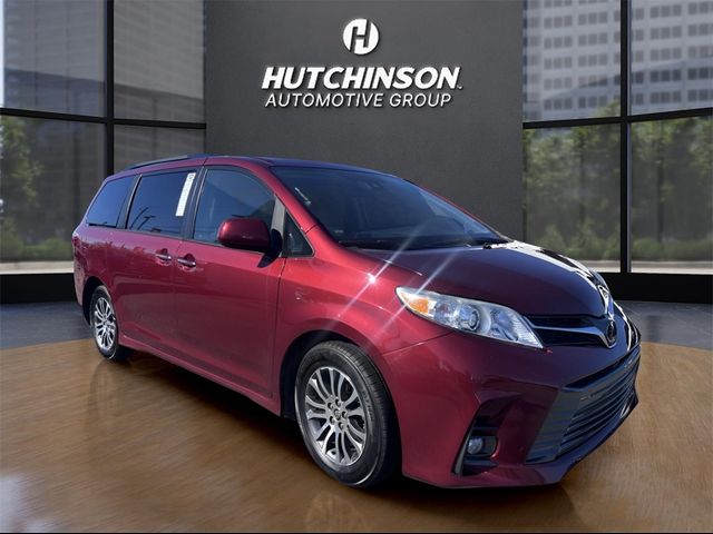 2019 Toyota Sienna 