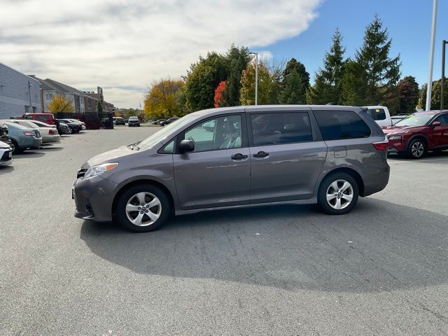 2019 Toyota Sienna L