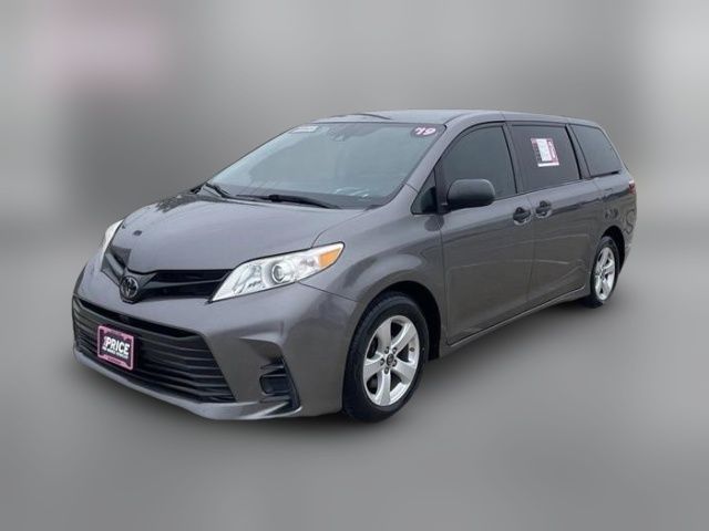 2019 Toyota Sienna L