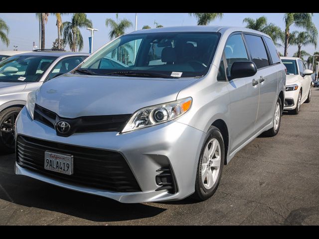 2019 Toyota Sienna L