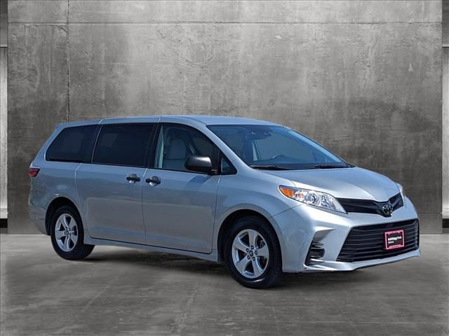 2019 Toyota Sienna L