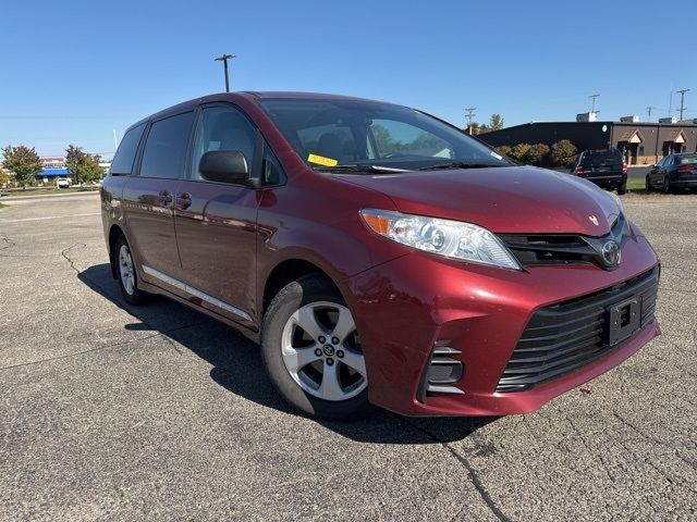 2019 Toyota Sienna L