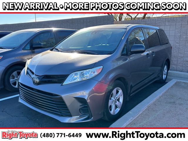 2019 Toyota Sienna L