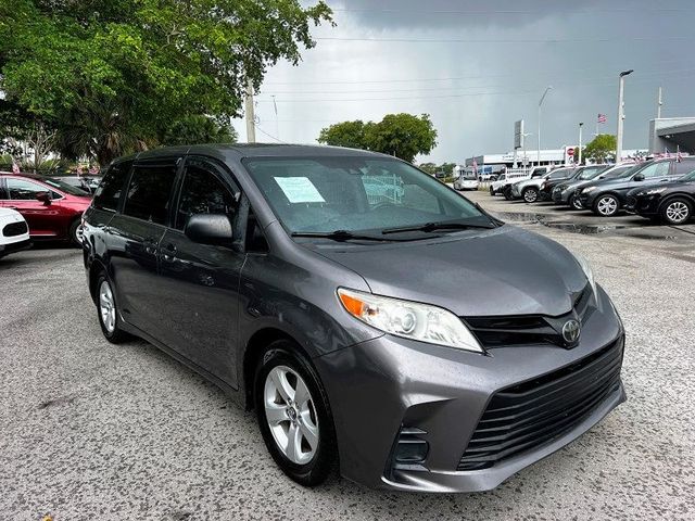 2019 Toyota Sienna L