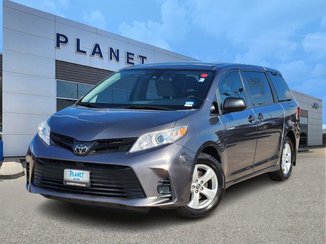 2019 Toyota Sienna L