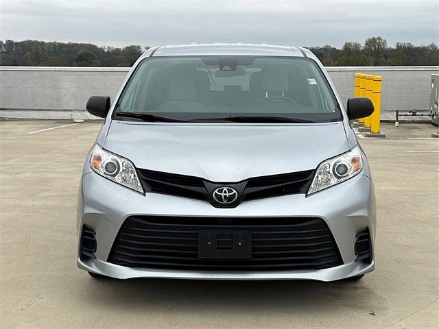 2019 Toyota Sienna L