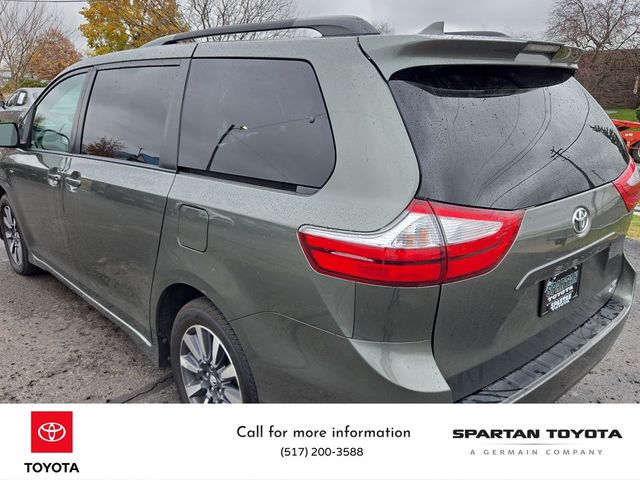 2019 Toyota Sienna LE