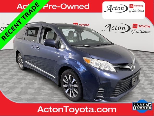 2019 Toyota Sienna LE