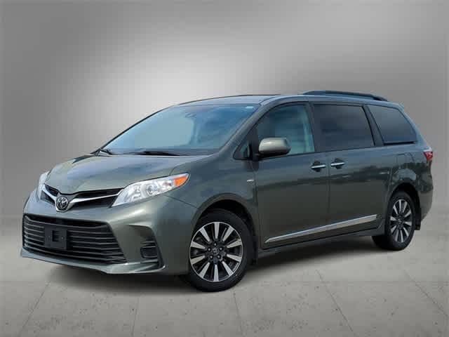 2019 Toyota Sienna LE