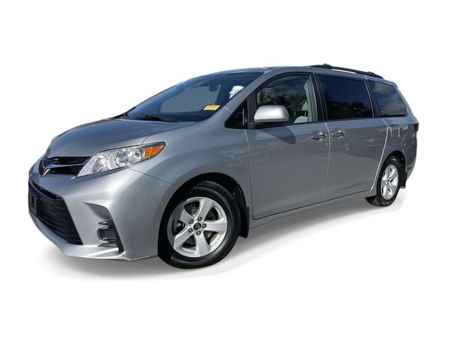 2019 Toyota Sienna LE