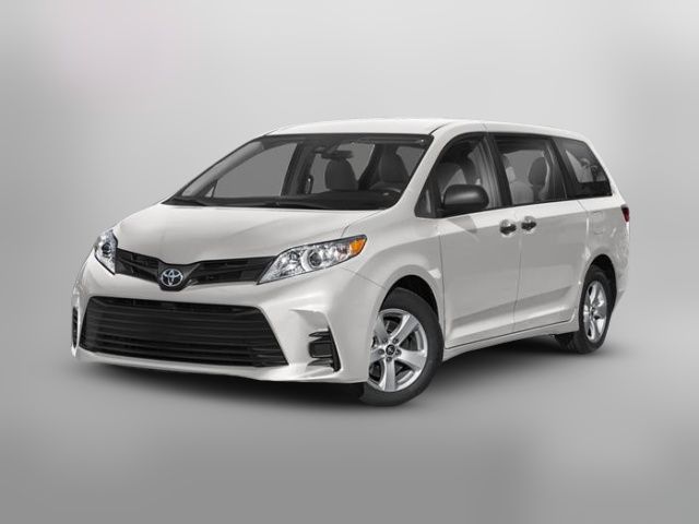 2019 Toyota Sienna LE