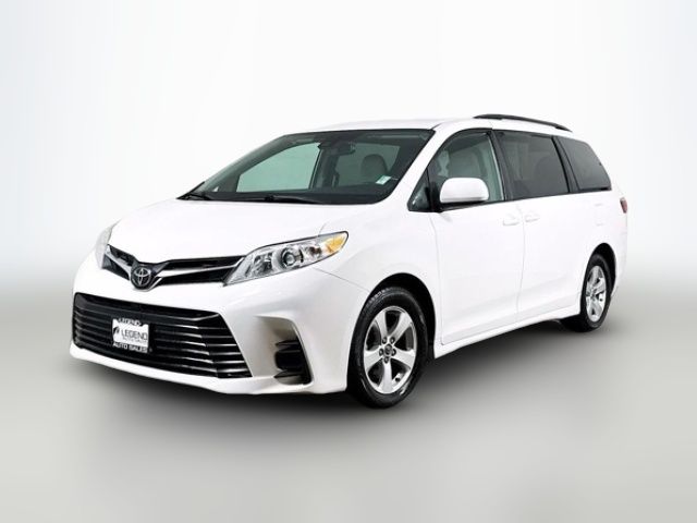 2019 Toyota Sienna LE