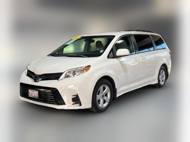 2019 Toyota Sienna 