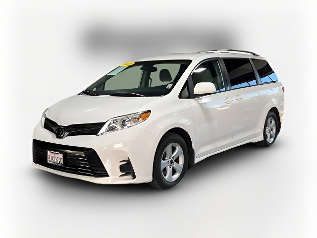 2019 Toyota Sienna 