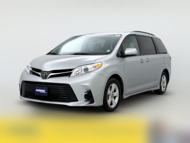 2019 Toyota Sienna 