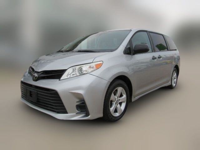 2019 Toyota Sienna L