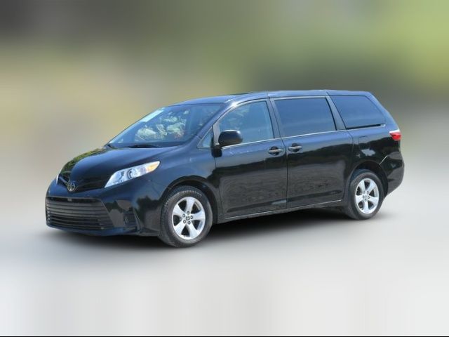 2019 Toyota Sienna L