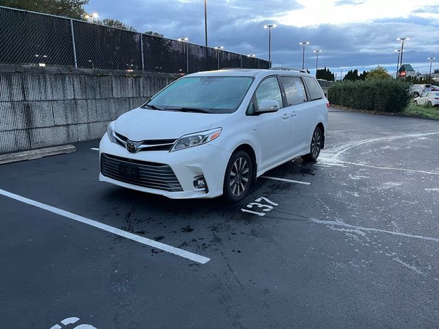 2019 Toyota Sienna Limited