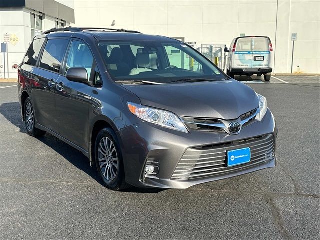 2019 Toyota Sienna Limited