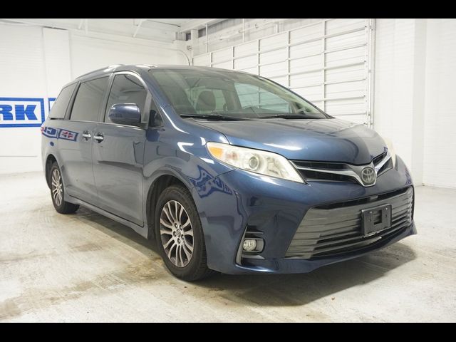 2019 Toyota Sienna Limited
