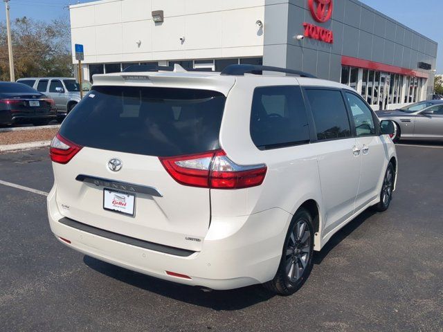 2019 Toyota Sienna Limited