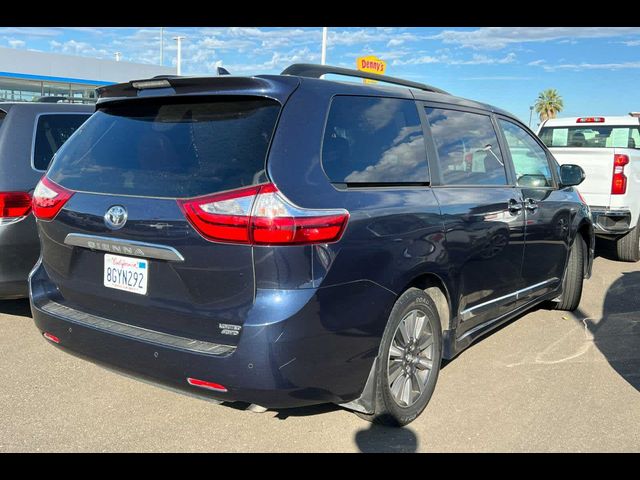 2019 Toyota Sienna Limited Premium