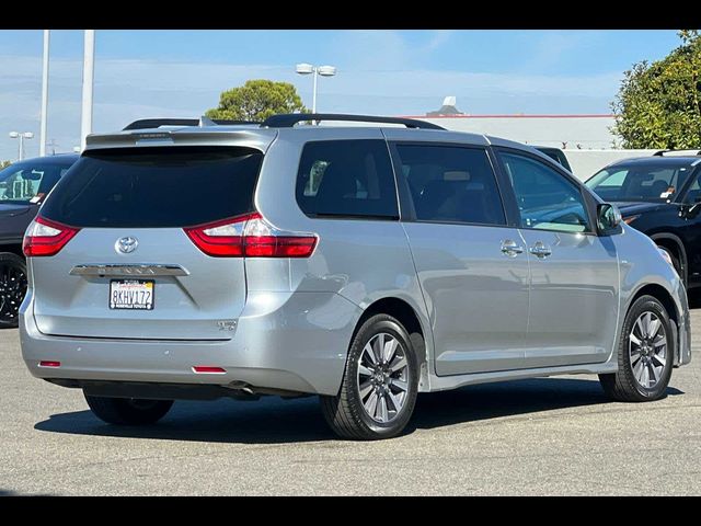 2019 Toyota Sienna Limited Premium