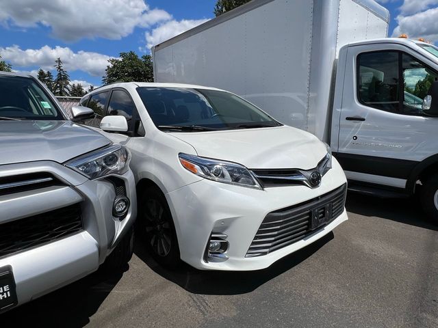 2019 Toyota Sienna Limited Premium