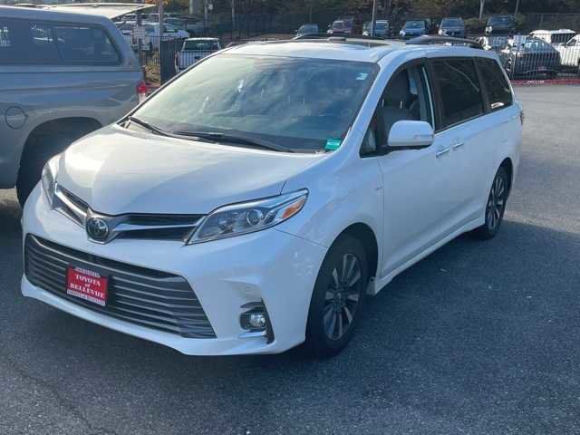 2019 Toyota Sienna Limited Premium