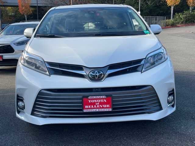 2019 Toyota Sienna Limited Premium