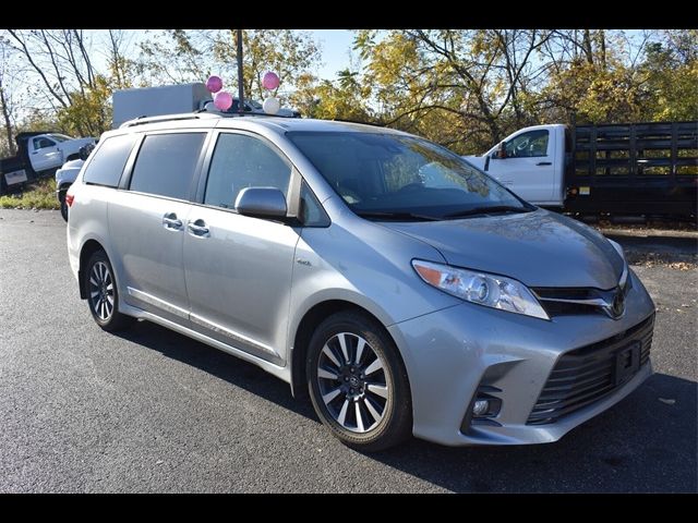 2019 Toyota Sienna Limited Premium