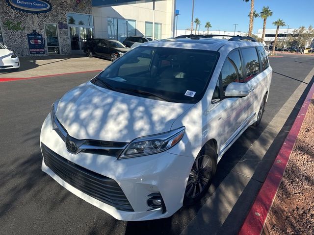 2019 Toyota Sienna Limited Premium