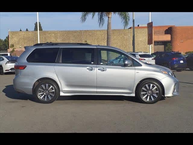 2019 Toyota Sienna Limited Premium