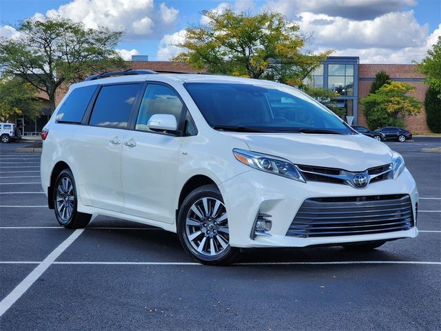 2019 Toyota Sienna Limited Premium