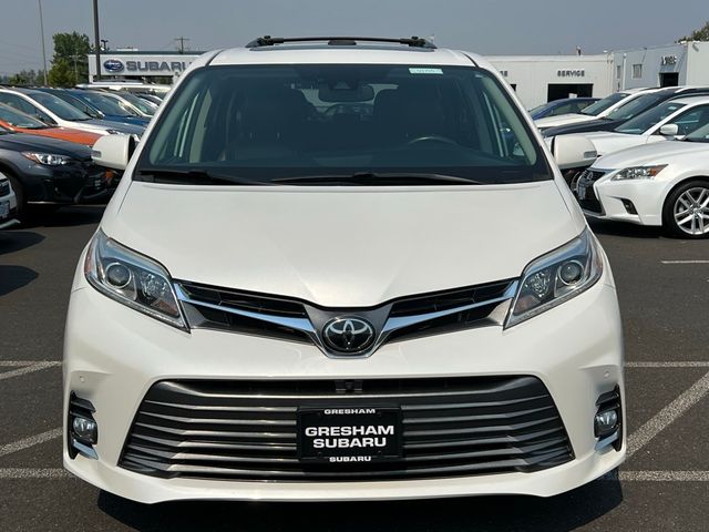 2019 Toyota Sienna Limited Premium