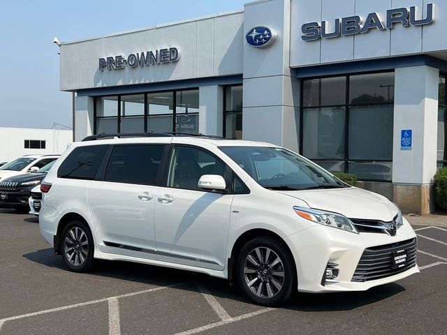 2019 Toyota Sienna 