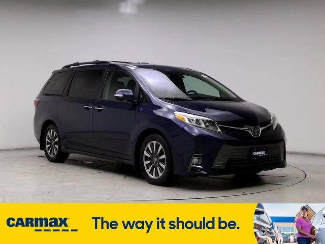 2019 Toyota Sienna Limited Premium