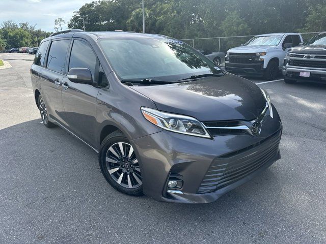 2019 Toyota Sienna Limited Premium