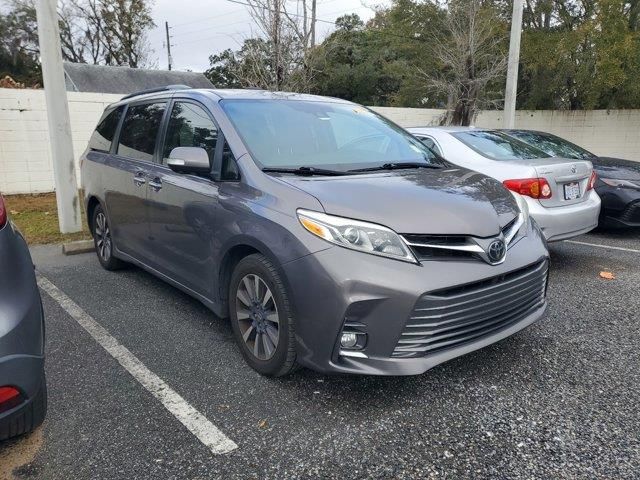 2019 Toyota Sienna Limited Premium