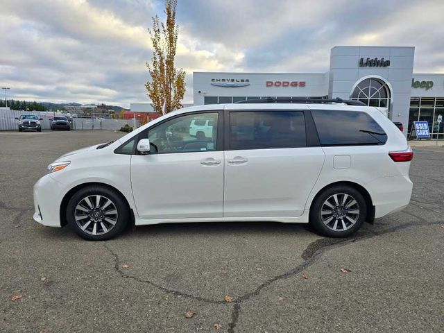 2019 Toyota Sienna Limited Premium