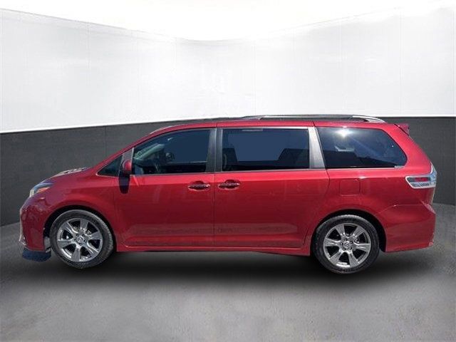 2019 Toyota Sienna SE Premium