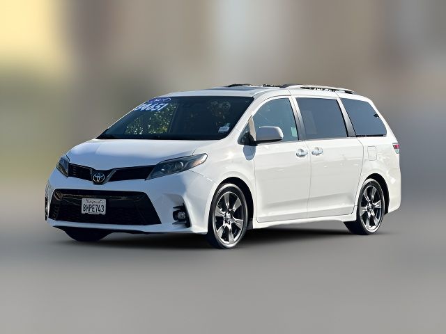 2019 Toyota Sienna SE