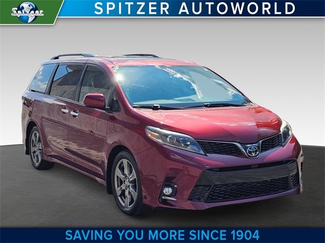 2019 Toyota Sienna SE