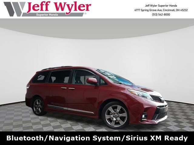 2019 Toyota Sienna SE