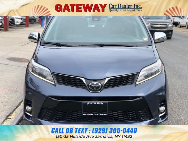 2019 Toyota Sienna 